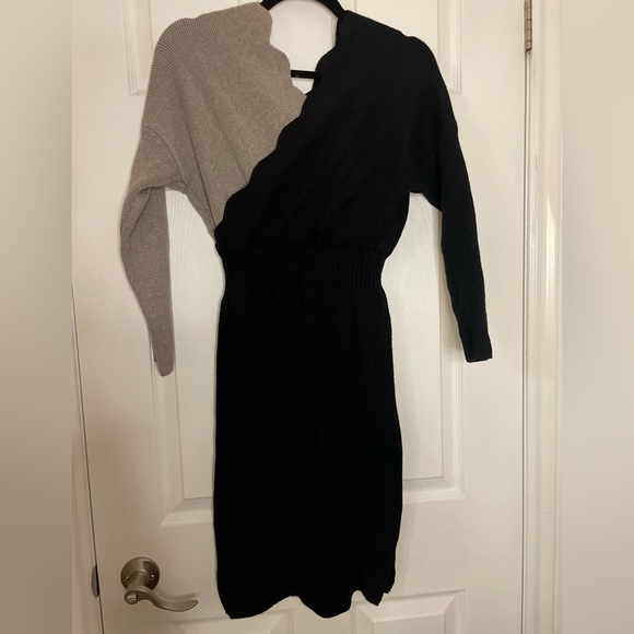 Gray and black wool dress - Picture 1 of 5